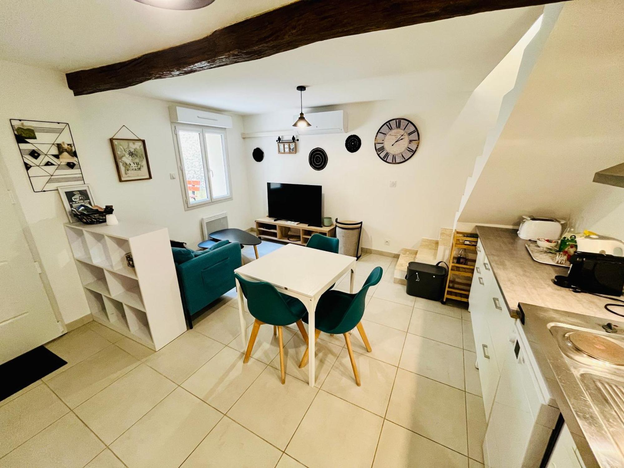 2 Suites, Cour Privee, Climatisation, Le Nid De Blois Vienne المظهر الخارجي الصورة